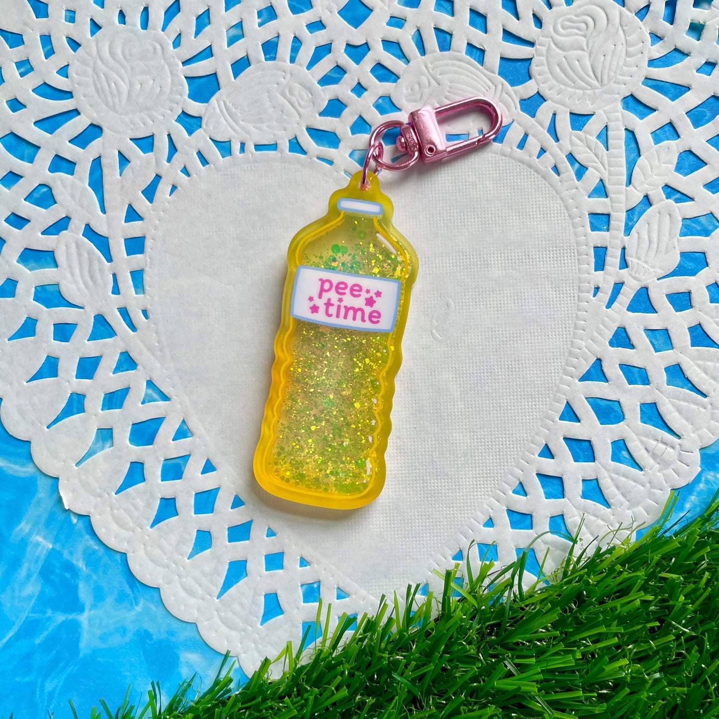 Pee Time Liquid Glitter Keychain image 3