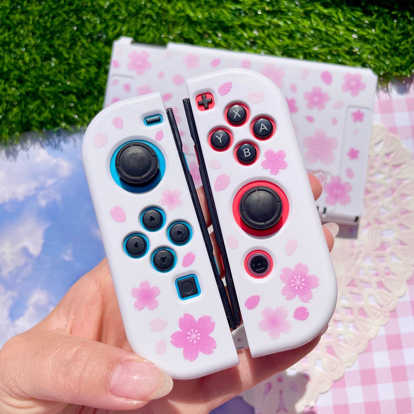 Sakura White Nintendo Switch OLED Case