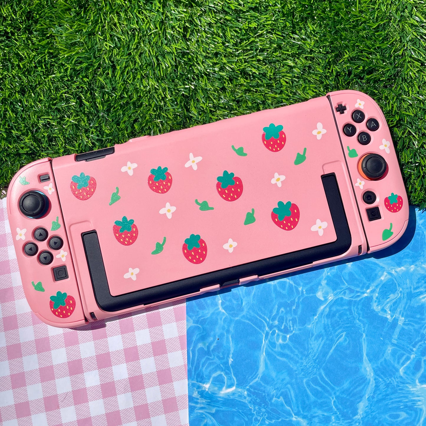 Strawberry Hard Nintendo Switch 2 Case