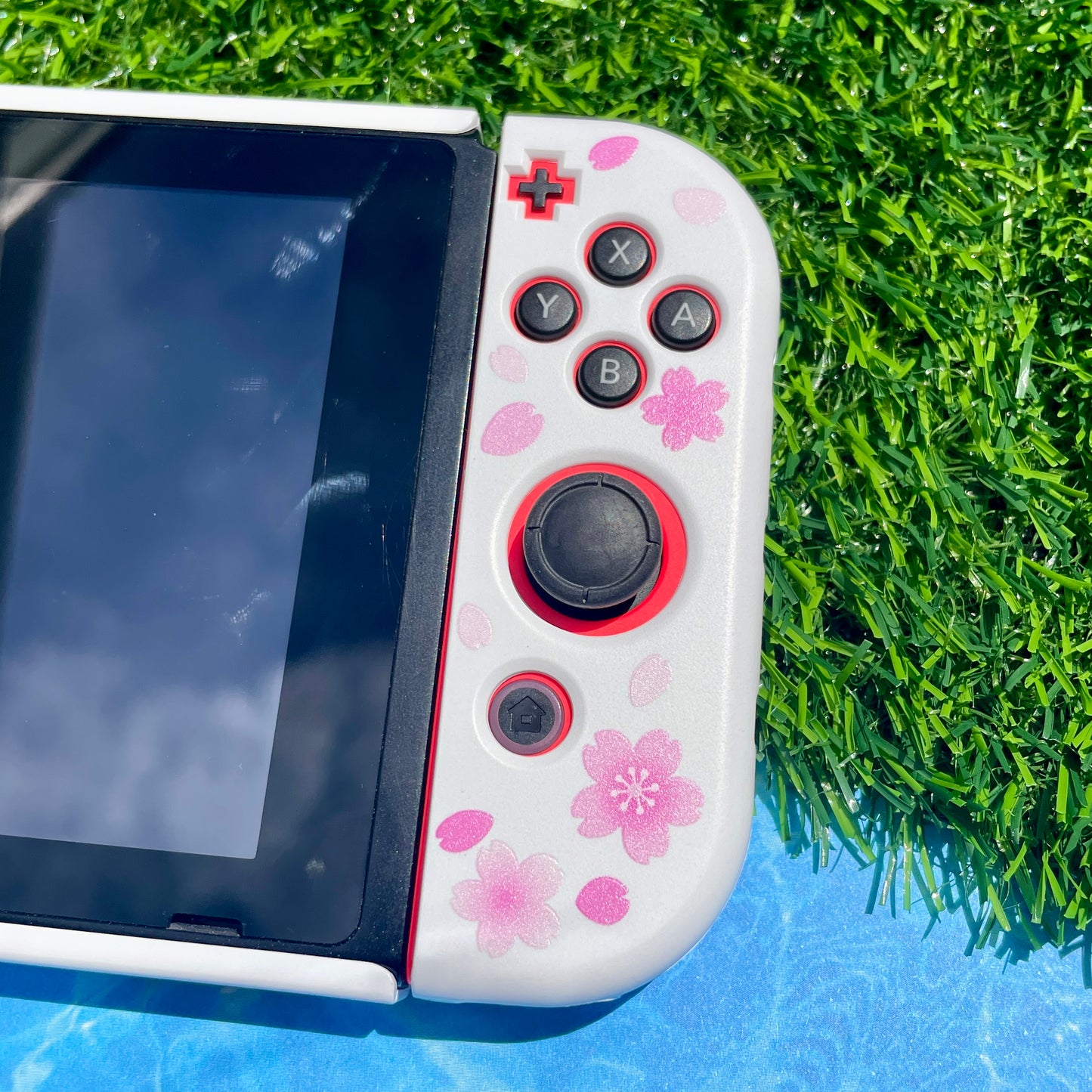 Sakura White Hard Nintendo Switch Case