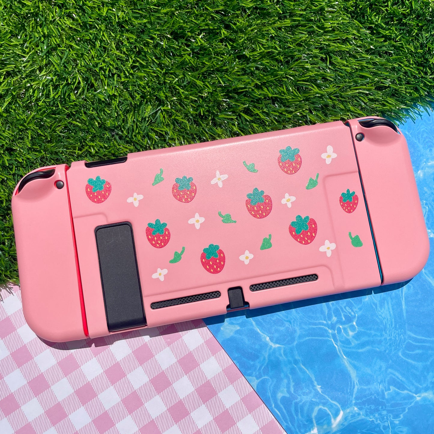 Strawberry Hard Nintendo Switch Case