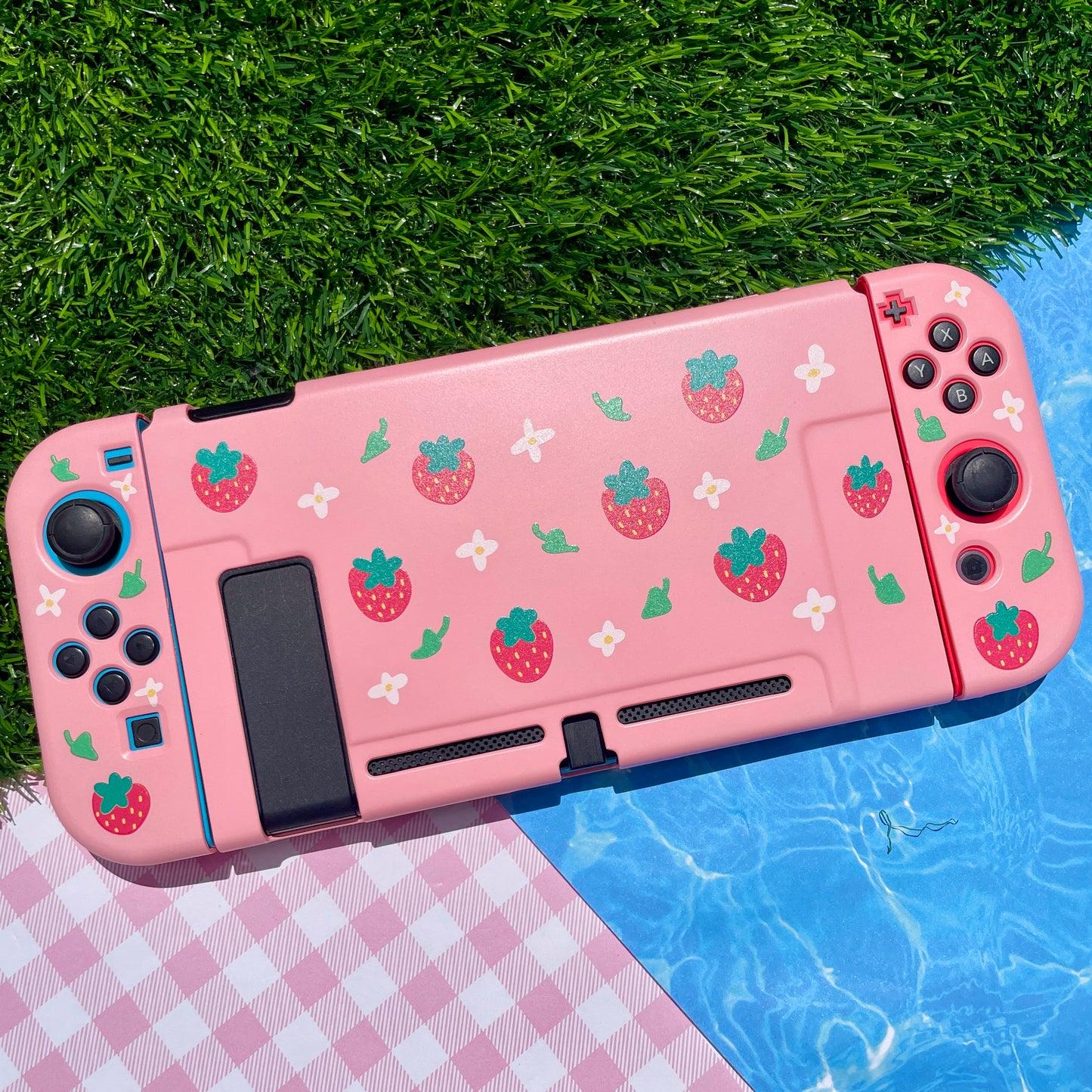 Strawberry Hard Nintendo Switch Case