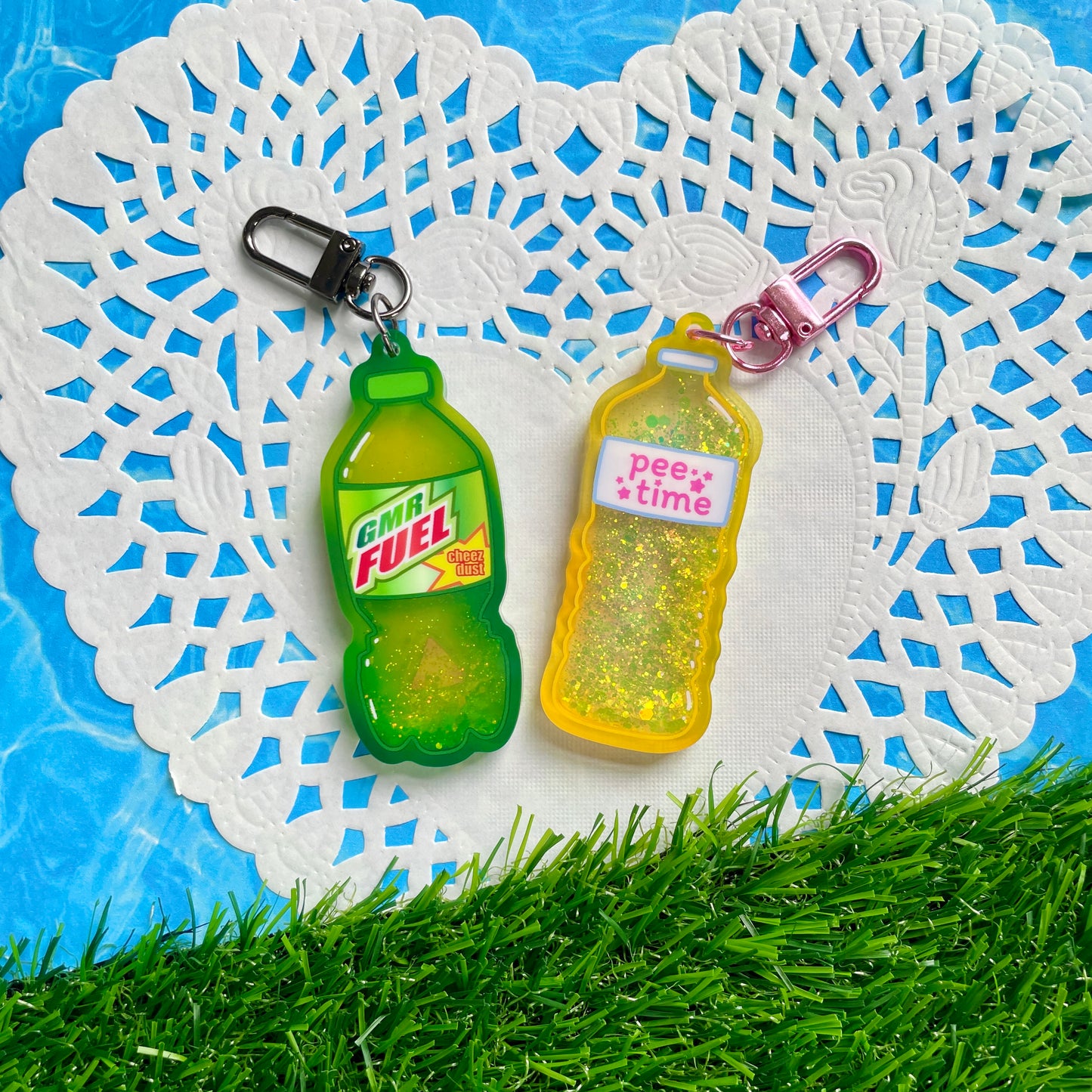 Pee Time Liquid Glitter Keychain image 5