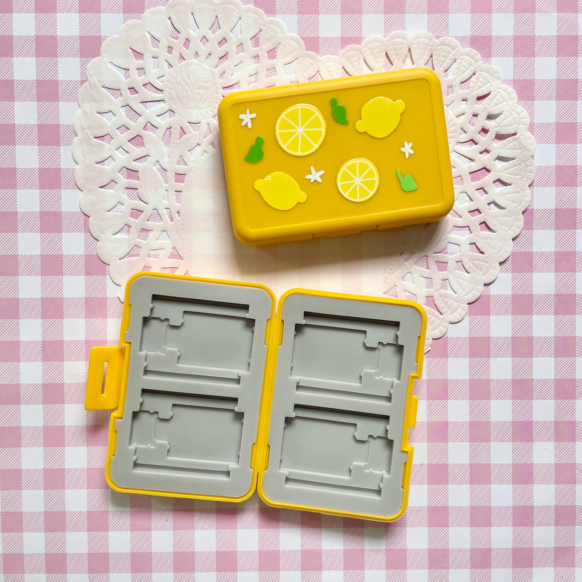 SD Card Case image 11